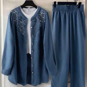 Elegant Embroidered Two-Piece Women’s Set